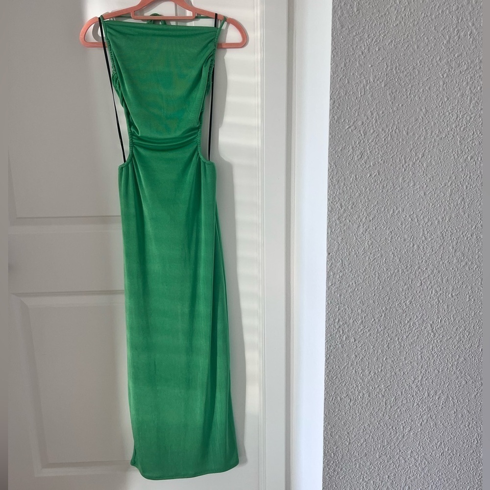 Elegant Green Sleeveless Maxi Open Back  Dress Size Large